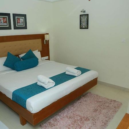 Vishnu Inn Гуруваюр Экстерьер фото